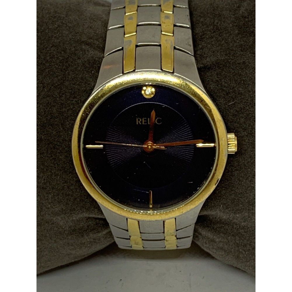 Relic ZR77104 Unisex Stainless Steel Analog Blue Dial Genuine Wrist Watch W40